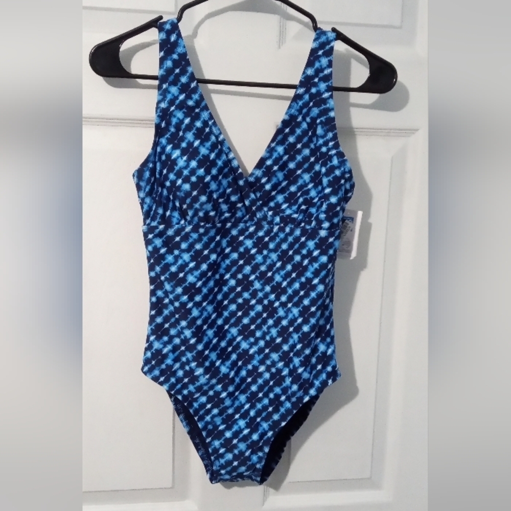 NWT Lands End one piece swim suit. XS